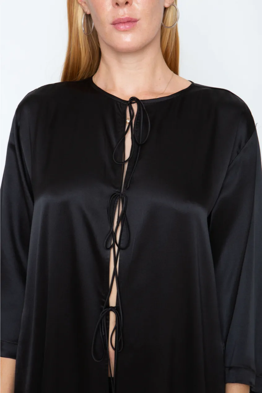 Lily Forbes - Venus Duster: Black Silk