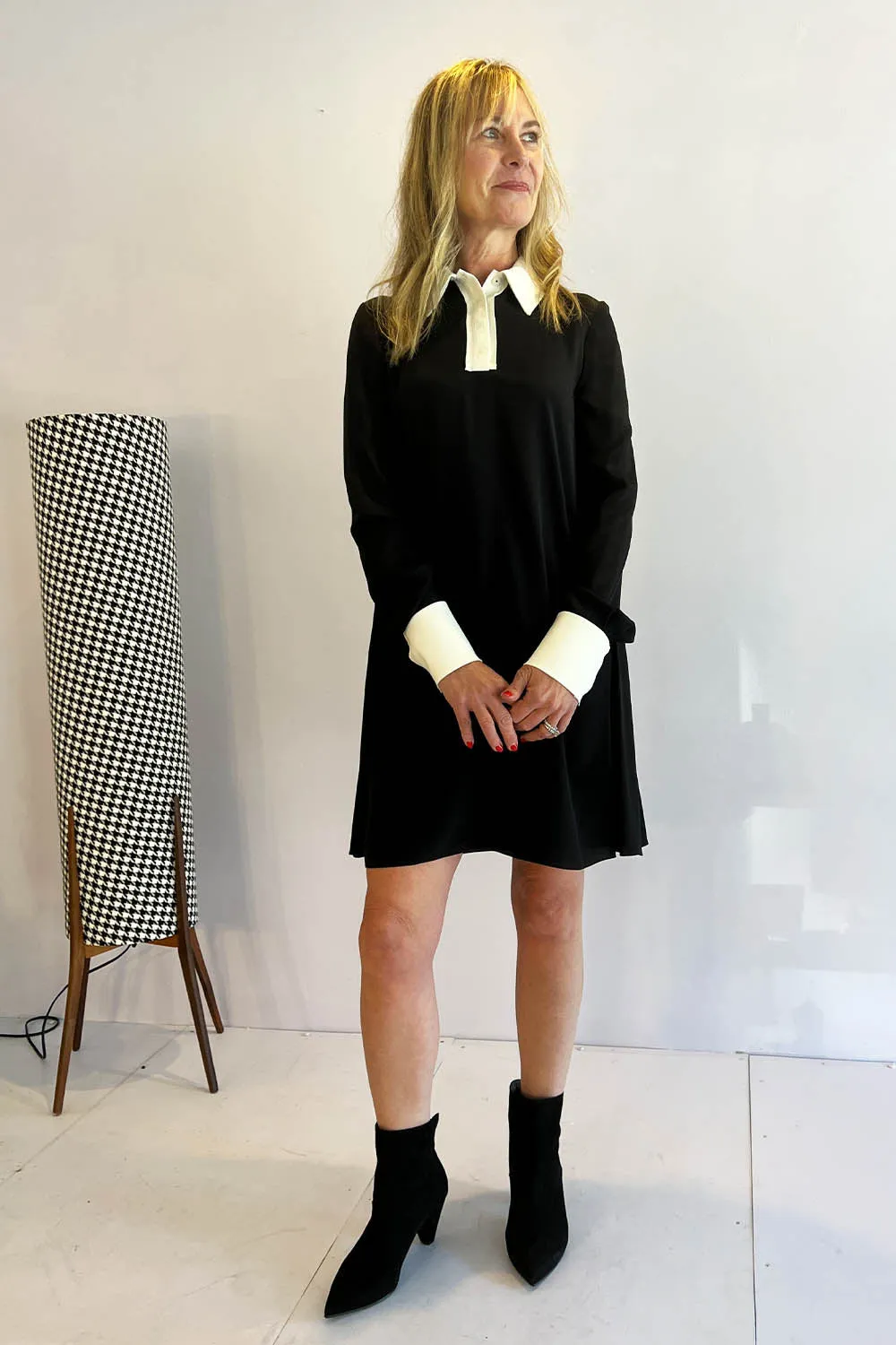 No. 21- Collared Mini Shirt Dress: Black