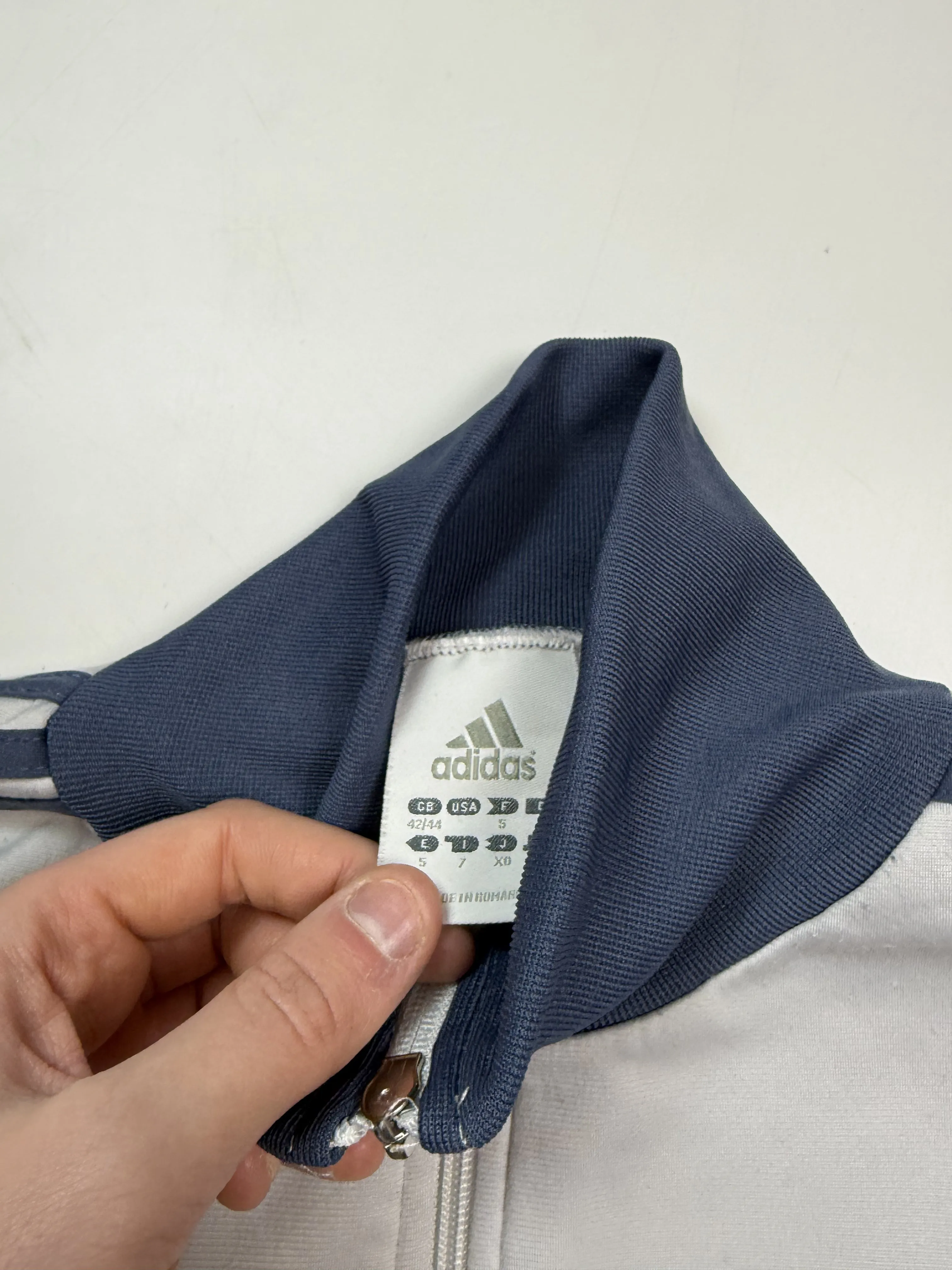 Vintage Adidas small logo track top (XL)